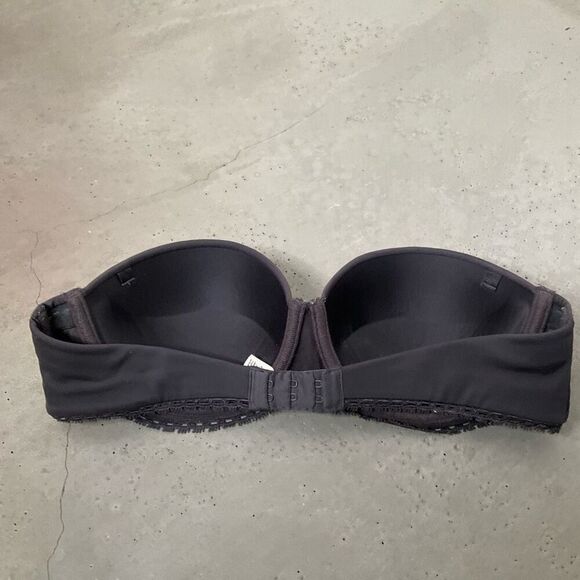 Calvin Klein Push Up Strapless Bra - Picture 2 of 4